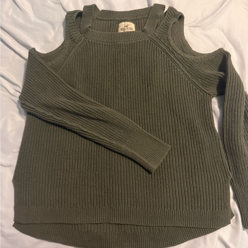 Hollister Women's Olive Sweater